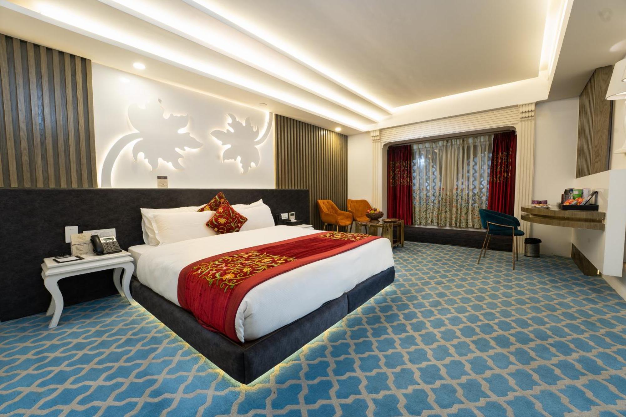 Hotel Snowland, Srinagar Exteriör bild